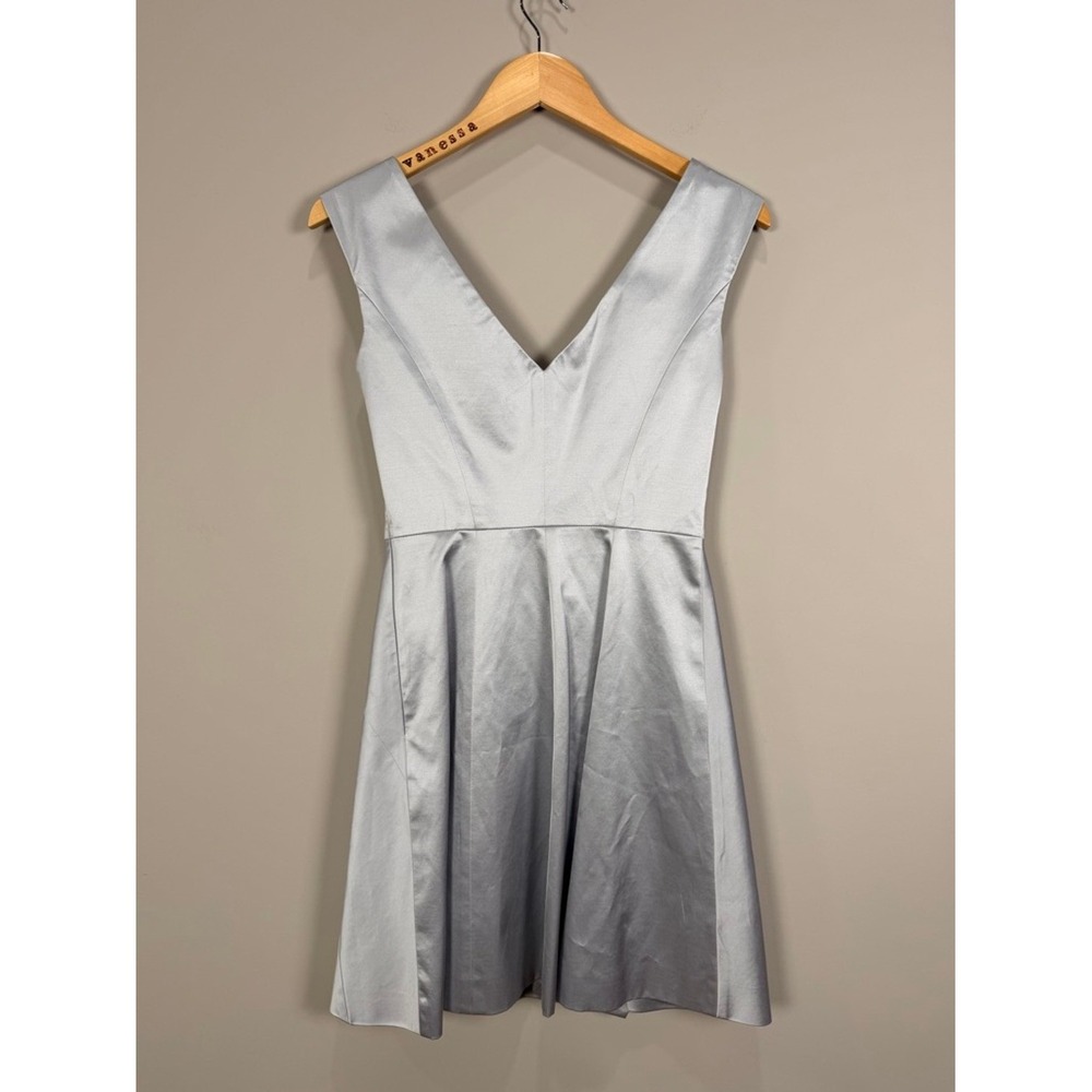 Karen Millen Silver Satin V Neck Bow Front Fit Flare Dress 4 NWOT - Picture 6 of 10